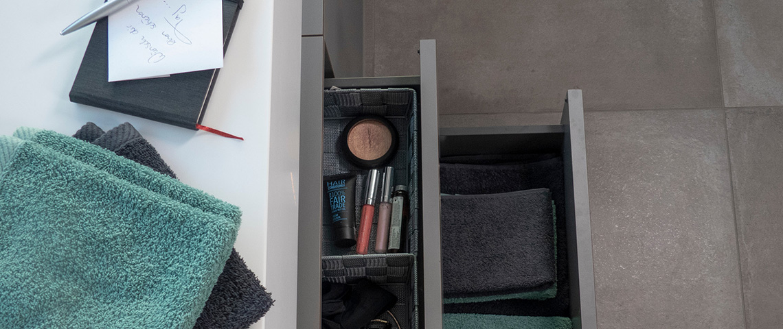 Des accessoires pour mieux ranger la salle de bains